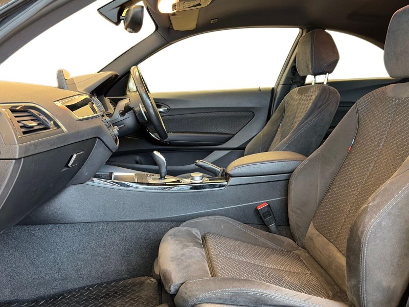 2018 (68) BMW 2 SERIES 220i M Sport 2dr [Nav] Step Auto 5034006