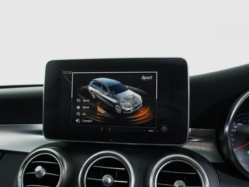 2018 (18) MERCEDES-BENZ C CLASS C250d AMG Line Premium Plus 5dr 9G-Tronic 4906622