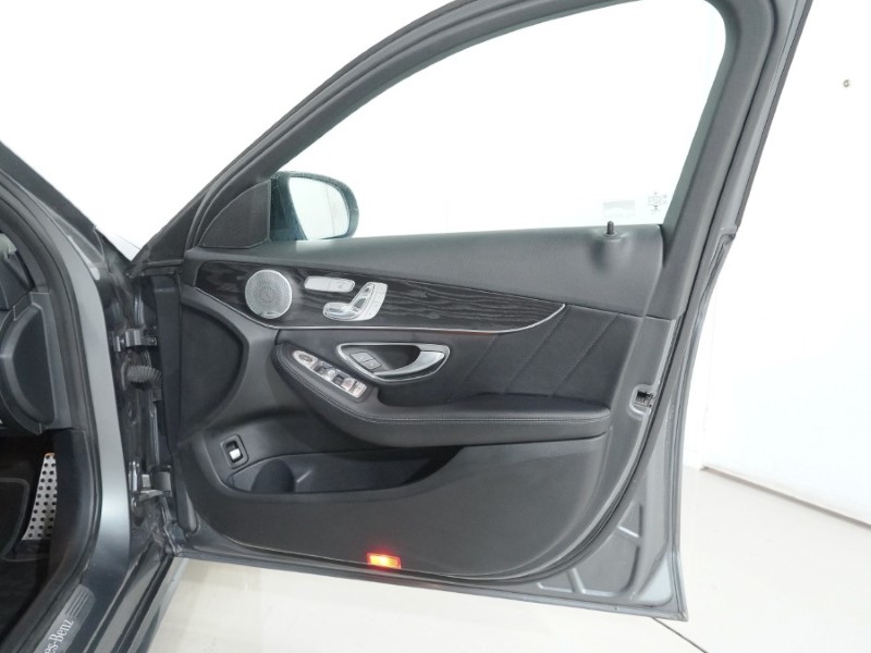 2018 (18) MERCEDES-BENZ C CLASS C250d AMG Line Premium Plus 5dr 9G-Tronic 4906594