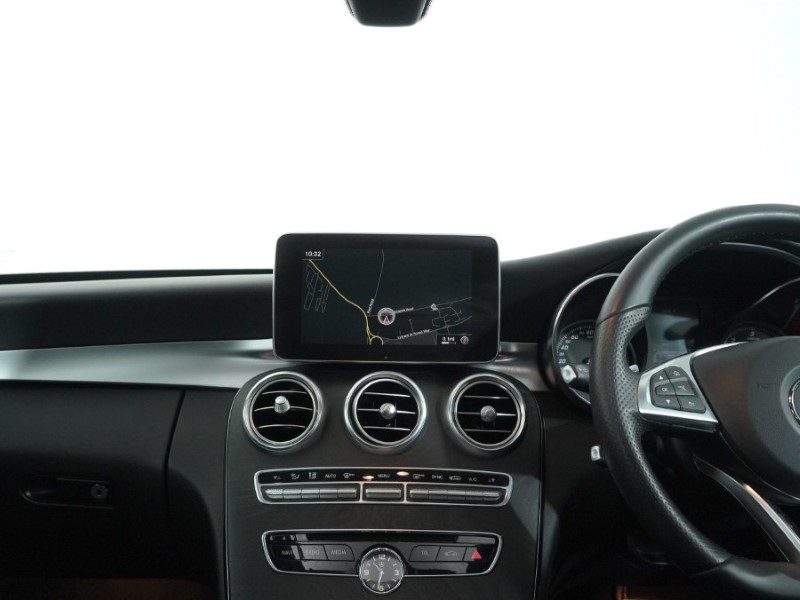 2018 (18) MERCEDES-BENZ C CLASS C250d AMG Line Premium Plus 5dr 9G-Tronic 4906602