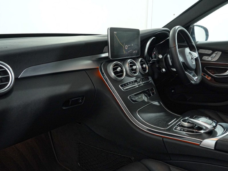 2018 (18) MERCEDES-BENZ C CLASS C250d AMG Line Premium Plus 5dr 9G-Tronic 4906587