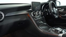 2018 (18) MERCEDES-BENZ C CLASS C250d AMG Line Premium Plus 5dr 9G-Tronic 4906587