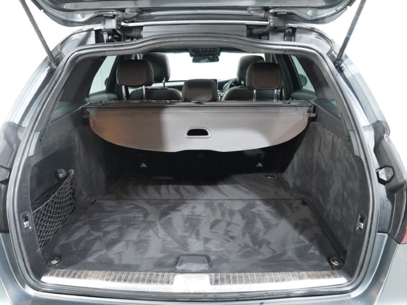 2018 (18) MERCEDES-BENZ C CLASS C250d AMG Line Premium Plus 5dr 9G-Tronic 4906583