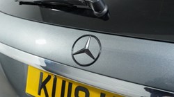 2018 (18) MERCEDES-BENZ C CLASS C250d AMG Line Premium Plus 5dr 9G-Tronic 4906581