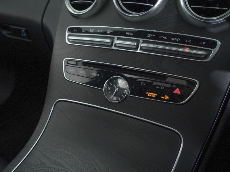 2018 (18) MERCEDES-BENZ C CLASS C250d AMG Line Premium Plus 5dr 9G-Tronic 4906616