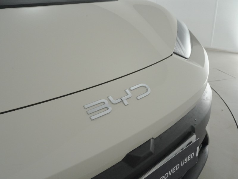 2025 (75) BYD DOLPHIN SURF 65kW Boost 43kWh 5dr Auto 5084878