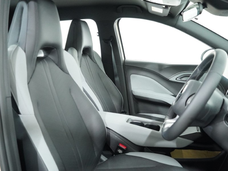 2025 (75) BYD DOLPHIN SURF 65kW Boost 43kWh 5dr Auto 5084880