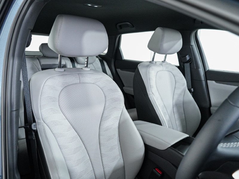 2025 (75) BYD SEAL 6 1.5 DM-i Boost 5dr e-CVT 4917024