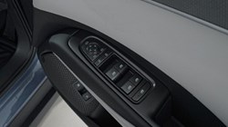 2025 (75) BYD SEAL 6 1.5 DM-i Boost 5dr e-CVT 4917025