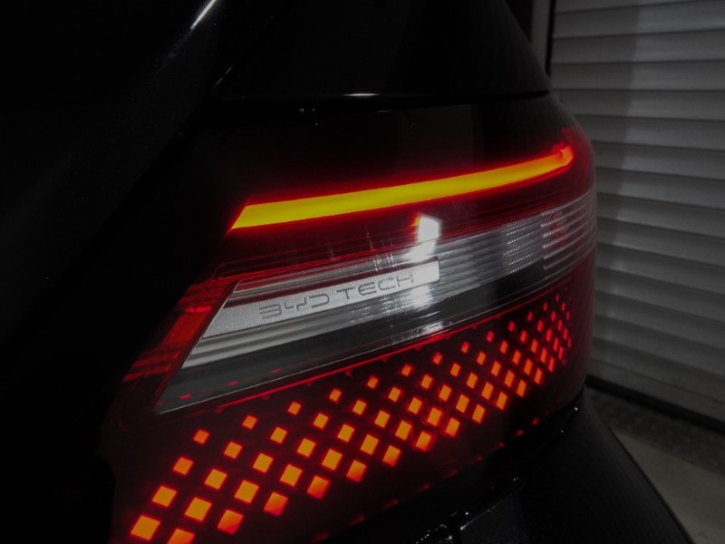 2025 (25) BYD DOLPHIN SURF 65kW Boost 43kWh 5dr Auto 4906682