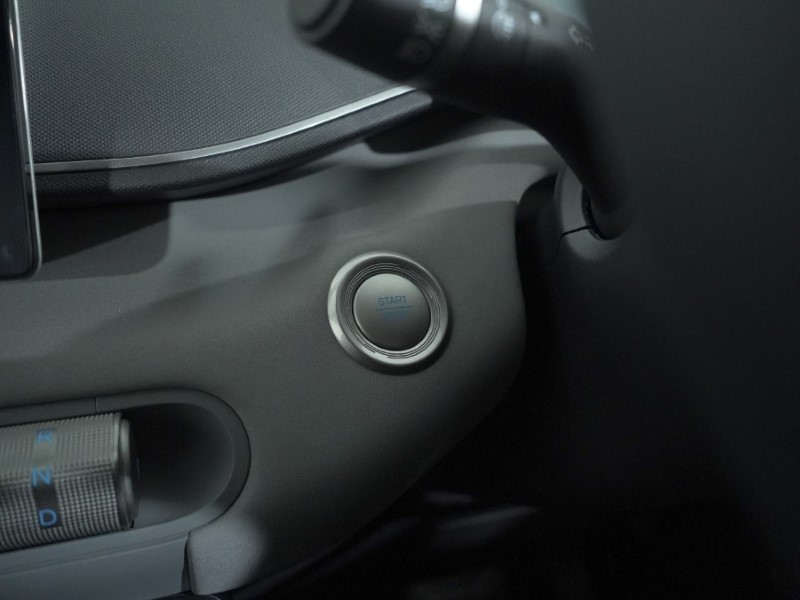 2025 (25) BYD DOLPHIN SURF 65kW Boost 43kWh 5dr Auto 4906652