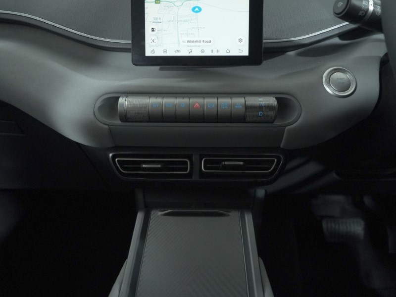 2025 (75) BYD DOLPHIN SURF 65kW Active 30kWh 5dr Auto 4915646