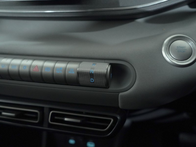 2025 (75) BYD DOLPHIN SURF 65kW Active 30kWh 5dr Auto 4915618