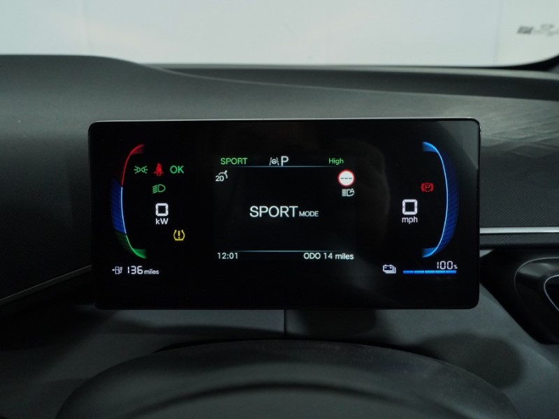 2025 (75) BYD DOLPHIN SURF 65kW Active 30kWh 5dr Auto 4915626