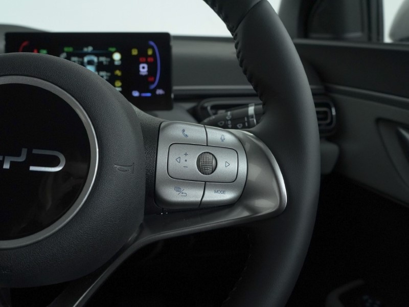 2025 (75) BYD DOLPHIN SURF 65kW Boost 43kWh 5dr Auto 4911668