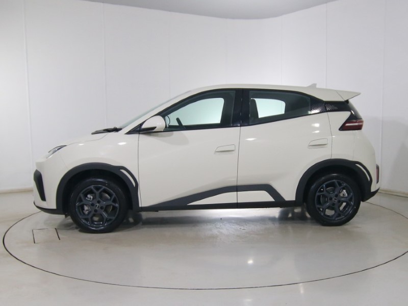 2025 (75) BYD DOLPHIN SURF 65kW Boost 43kWh 5dr Auto 4911660