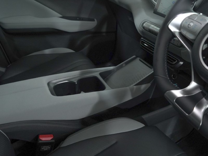 2025 (75) BYD DOLPHIN SURF 65kW Boost 43kWh 5dr Auto 4911687