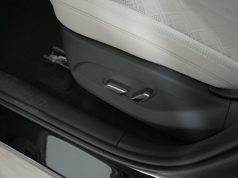 2025 (75) BYD ATTO 2 130kW Boost 51kWh 5dr Auto 4911243