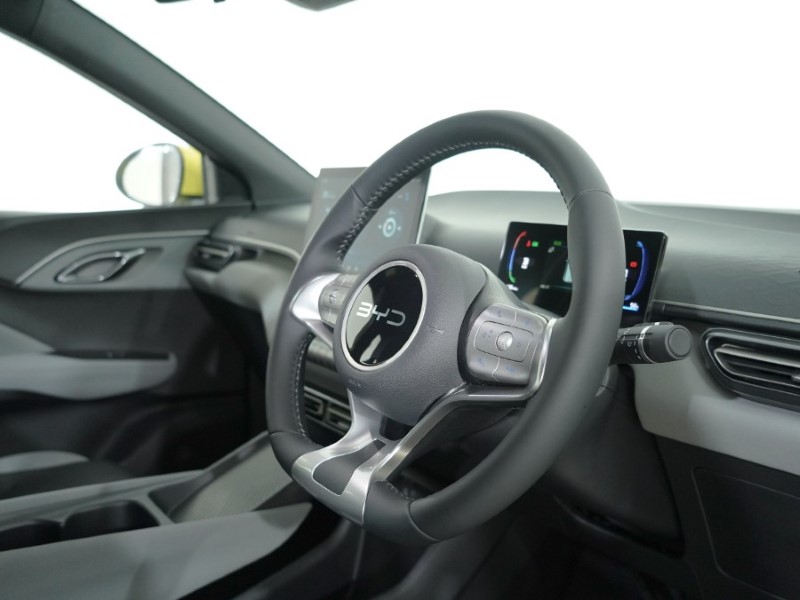 2025 (75) BYD DOLPHIN SURF 65kW Boost 43kWh 5dr Auto 4910925