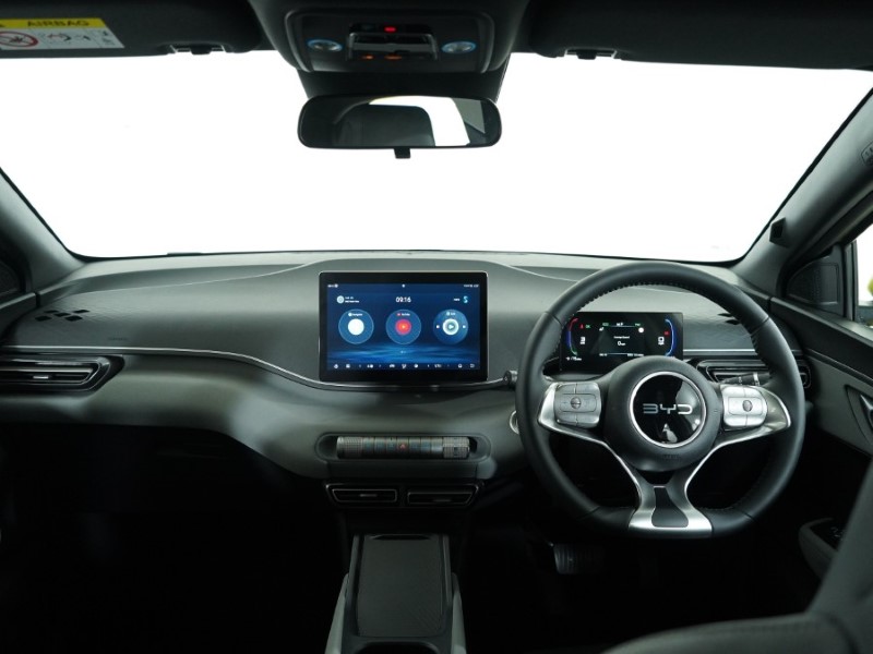 2025 (75) BYD DOLPHIN SURF 65kW Boost 43kWh 5dr Auto 4910917