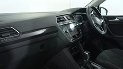2021 (21) VOLKSWAGEN TIGUAN 1.5 TSI 150 Elegance 5dr DSG 4921501