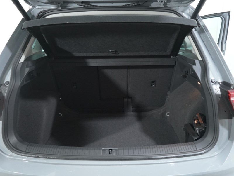 2021 (21) VOLKSWAGEN TIGUAN 1.5 TSI 150 Elegance 5dr DSG 4921489