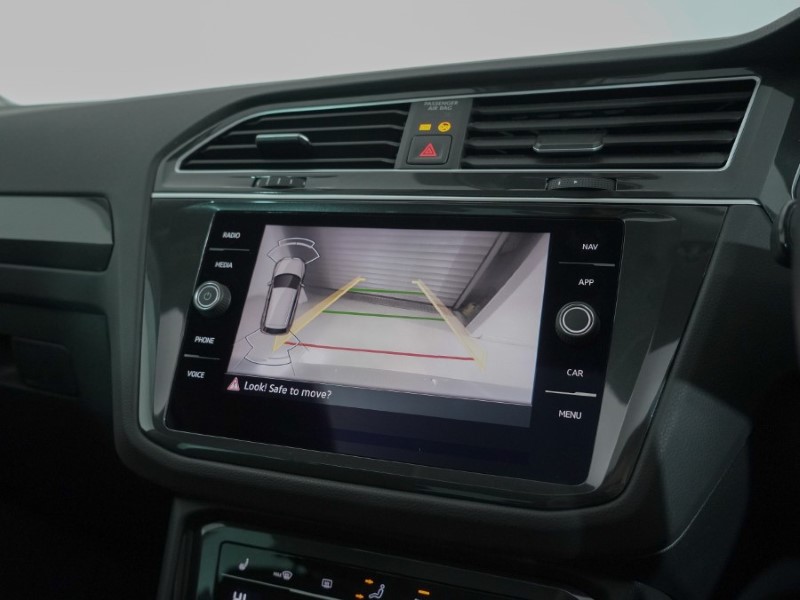 2021 (21) VOLKSWAGEN TIGUAN 1.5 TSI 150 Elegance 5dr DSG 4921522