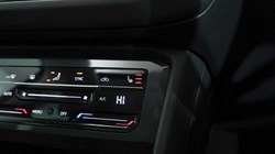 2021 (21) VOLKSWAGEN TIGUAN 1.5 TSI 150 Elegance 5dr DSG 4921518