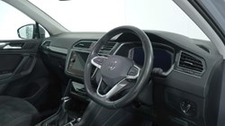 2021 (21) VOLKSWAGEN TIGUAN 1.5 TSI 150 Elegance 5dr DSG 4921493