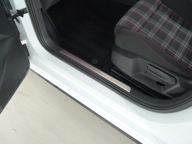 2018 (18) VOLKSWAGEN GOLF 2.0 TSI 245 GTI Performance 5dr DSG 4912000