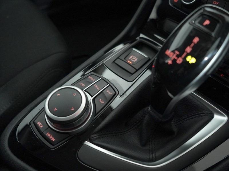 2020 (70) BMW 2 SERIES 220i SE 5dr DCT 4915230