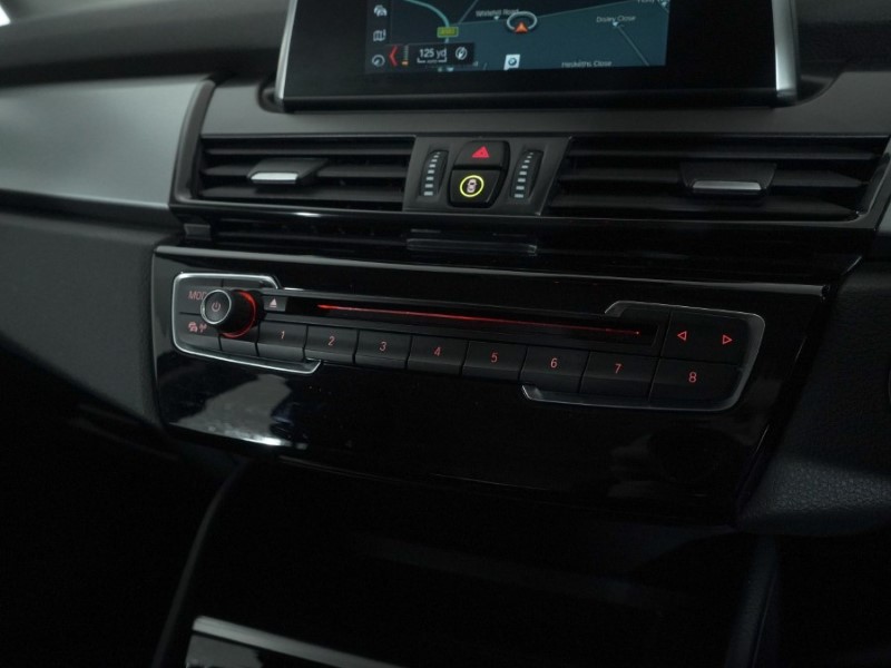 2020 (70) BMW 2 SERIES 220i SE 5dr DCT 4915225