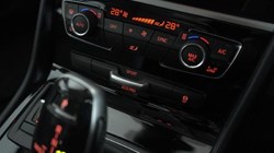 2020 (70) BMW 2 SERIES 220i SE 5dr DCT 4915227