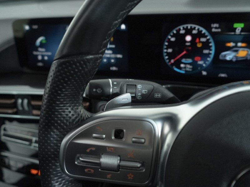 2022 (71) MERCEDES-BENZ EQC 400 300kW AMG Line Premium Plus 80kWh 5dr Auto 4922210