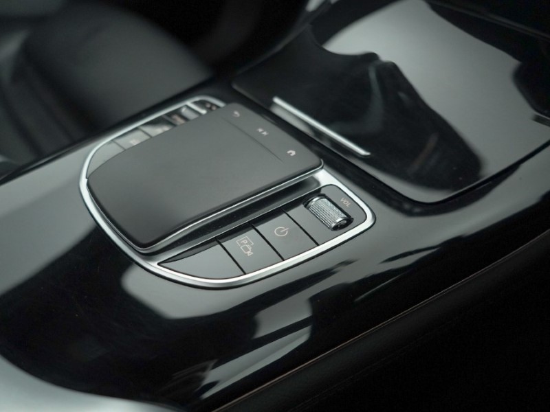 2022 (71) MERCEDES-BENZ EQC 400 300kW AMG Line Premium Plus 80kWh 5dr Auto 4922218