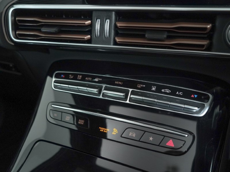 2022 (71) MERCEDES-BENZ EQC 400 300kW AMG Line Premium Plus 80kWh 5dr Auto 4922213