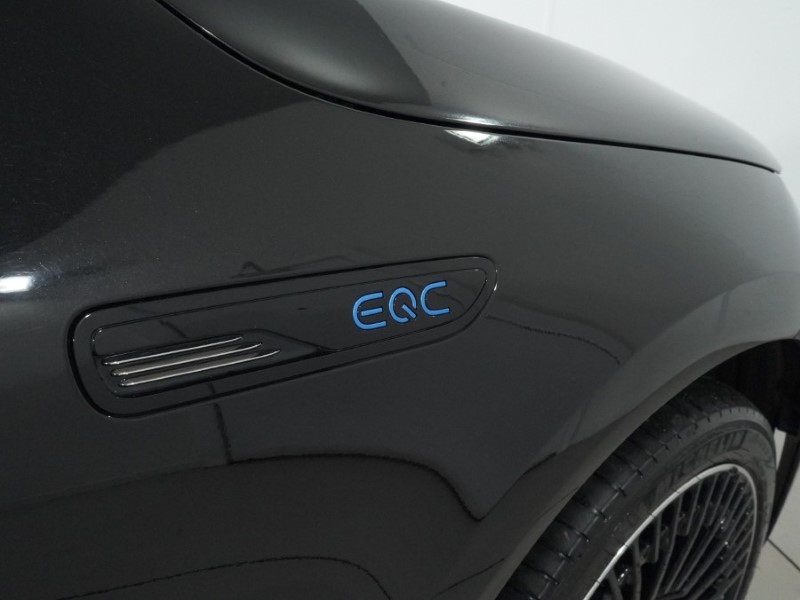 2022 (71) MERCEDES-BENZ EQC 400 300kW AMG Line Premium Plus 80kWh 5dr Auto 4922189