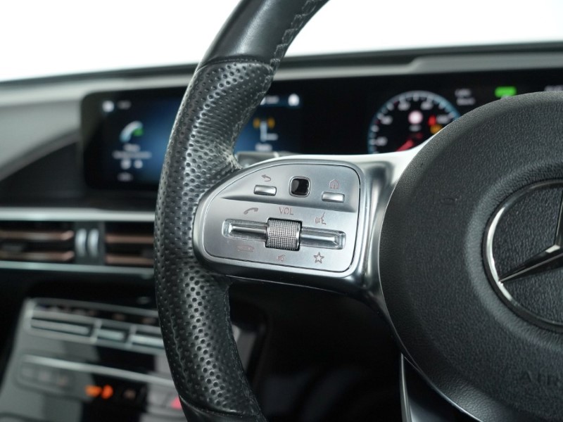 2022 (71) MERCEDES-BENZ EQC 400 300kW AMG Line Premium Plus 80kWh 5dr Auto 4922209