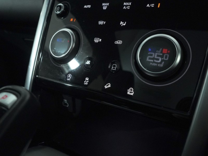 2021 (21) LAND ROVER DISCOVERY SPORT 2.0 D200 R-Dynamic HSE 5dr Auto 4923672