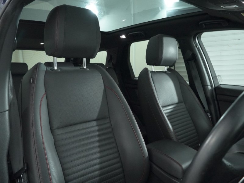 2021 (21) LAND ROVER DISCOVERY SPORT 2.0 D200 R-Dynamic HSE 5dr Auto 4923650