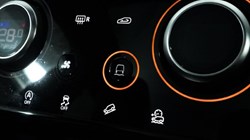 2021 (21) LAND ROVER DISCOVERY SPORT 2.0 D200 R-Dynamic HSE 5dr Auto 4923688