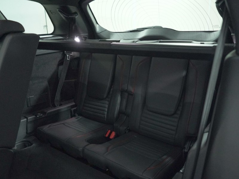 2021 (21) LAND ROVER DISCOVERY SPORT 2.0 D200 R-Dynamic HSE 5dr Auto 4923635