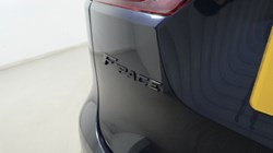 2021 (71) JAGUAR F-PACE 2.0 P400e R-Dynamic HSE 5dr Auto AWD 4936642