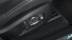 2021 (71) JAGUAR F-PACE 2.0 P400e R-Dynamic HSE 5dr Auto AWD 4936668