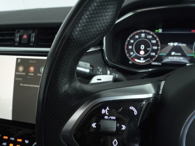 2021 (71) JAGUAR F-PACE 2.0 P400e R-Dynamic HSE 5dr Auto AWD 4936681