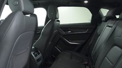 2021 (71) JAGUAR F-PACE 2.0 P400e R-Dynamic HSE 5dr Auto AWD 4936644