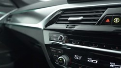 2021 (21) BMW 5 SERIES 530e M Sport 4dr Auto 4939472