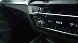 2021 (21) BMW 5 SERIES 530e M Sport 4dr Auto 4939473