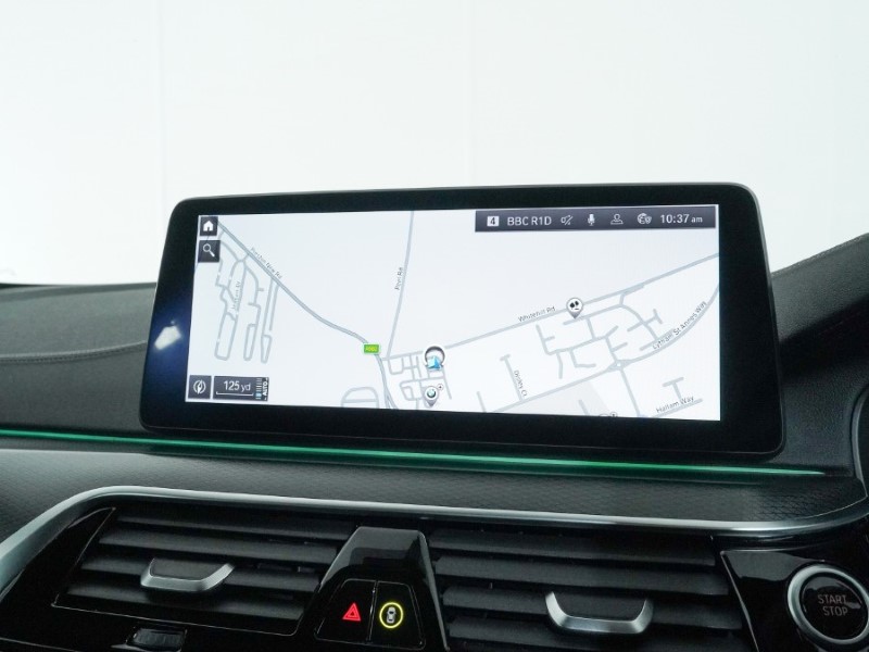 2021 (21) BMW 5 SERIES 530e M Sport 4dr Auto 4939477