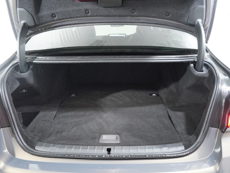 2021 (21) BMW 5 SERIES 530e M Sport 4dr Auto 4939516